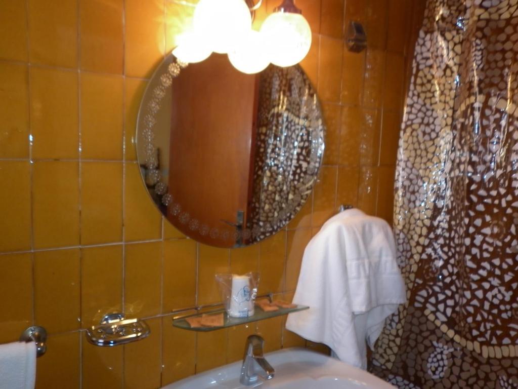 Fonda Cerdanya Hotel Puigcerdà Camera foto